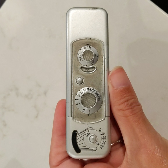 Vintage Spy Camera Minox B - Picture 3 of 12